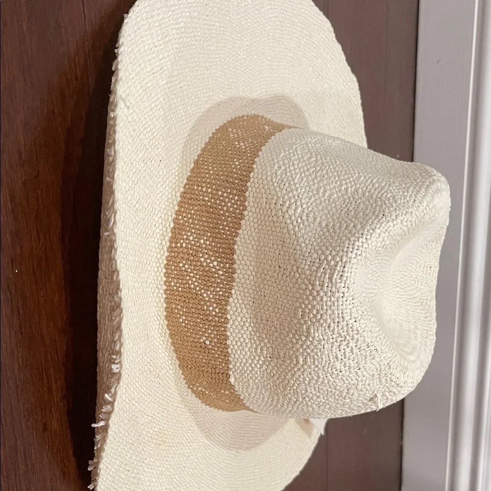 nwt zara cream hat with tan band medium